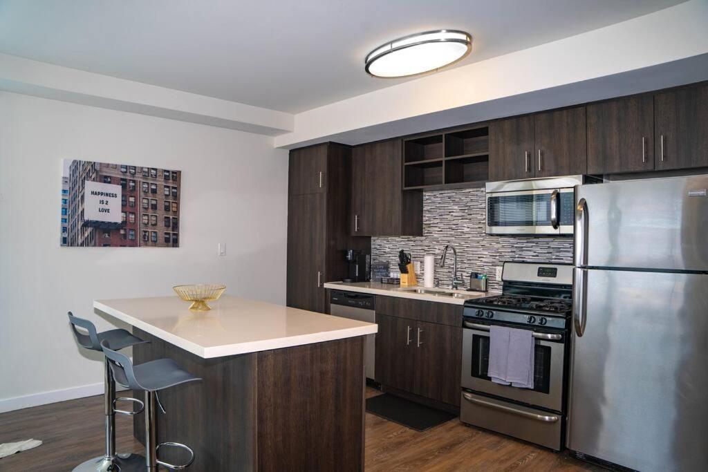 June Specials- Suite Spot Dtla- Free Parking For One Car! ลอสแอนเจลิส ภายนอก รูปภาพ